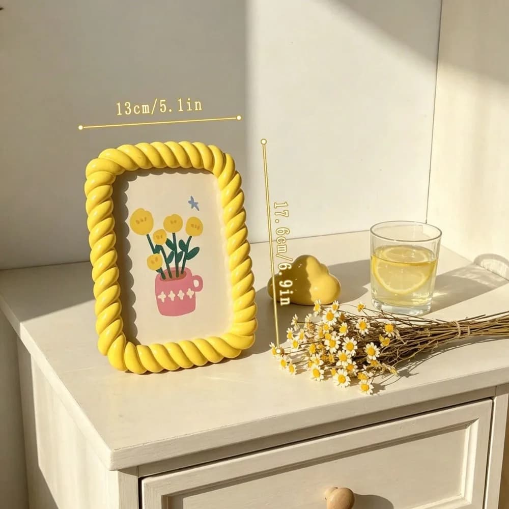 1 cadre photo en résine tressé avec bord ondulé, mignon, pour décoration intérieure, support d'affic