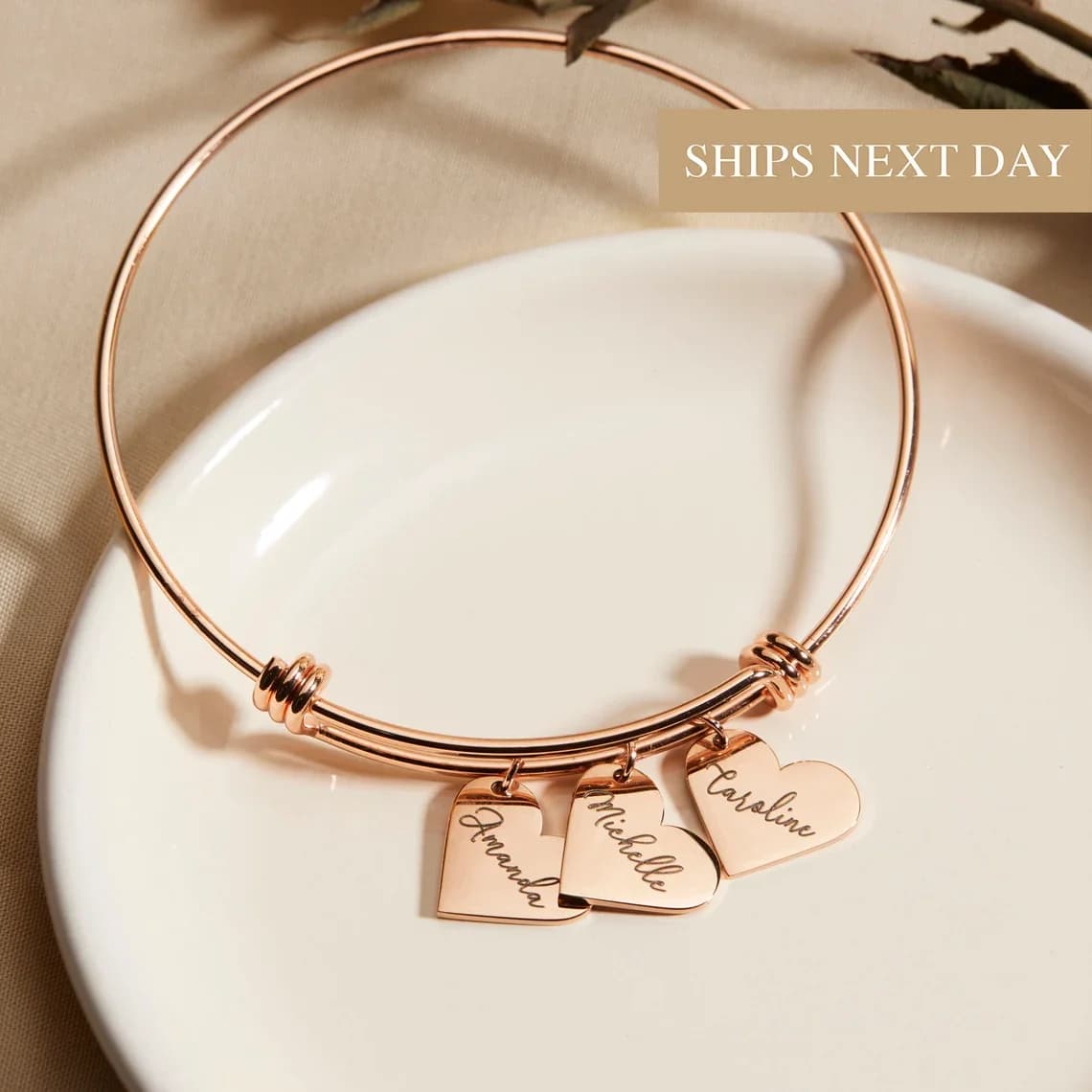 Bracelets à breloques en forme de cœur pour femmes, gravure personnalisée avec nom, en acier inoxyda