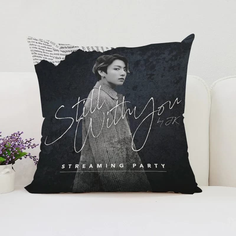 Jungkook-Juste de coussin décorative pour chambre, taie d'oreiller décorative, cadeaux esthétiques p