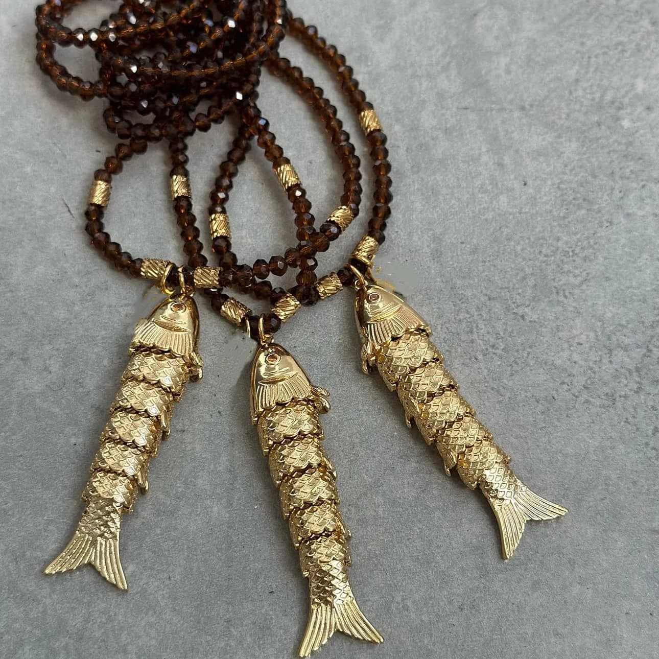 2025 nouveau collier poisson Penant à la mode INS cristal métal perle bijoux corde tour de cou femme