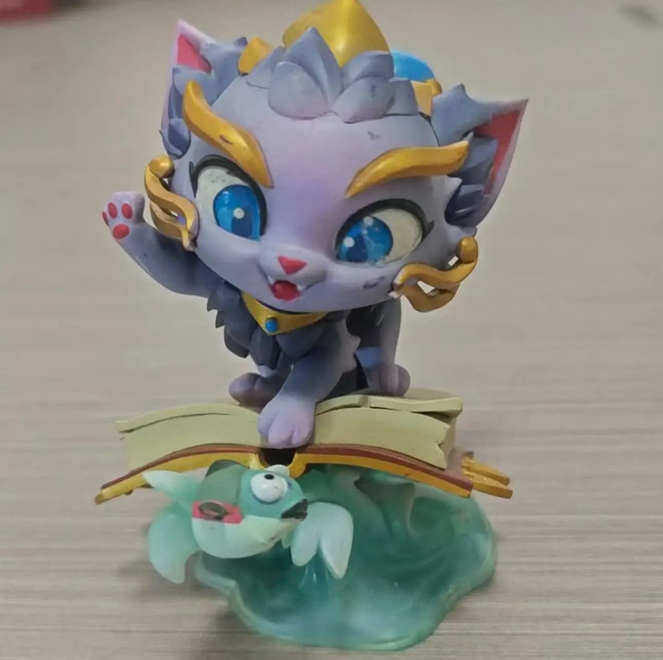 En stock - Figurine d'anime League of Legends Yuumi authentique, vente en gros d'usine, statue de je
