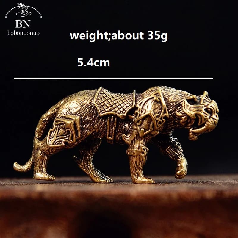 Figurine Miniature de tigre majestueux en laiton rétro, décoration de bureau, Mini Statue d'animal V