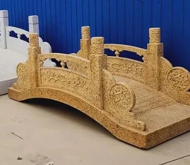 Grande pierre de granit naturelle fabriquée avec un grand pont en arc pour la décoration de jardin