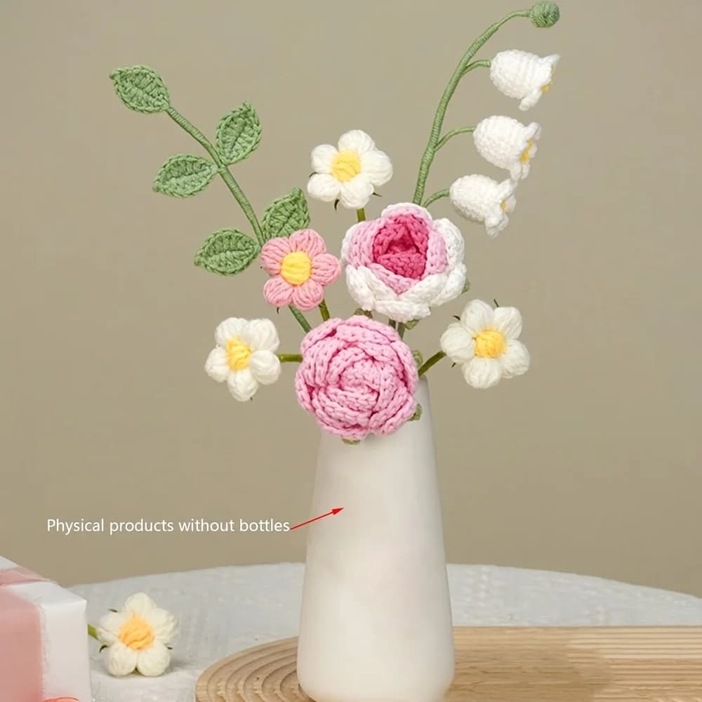Vase bouquet au crochet, un cadeau floral pour les mères et les dames pour la fête des mères. Vase d