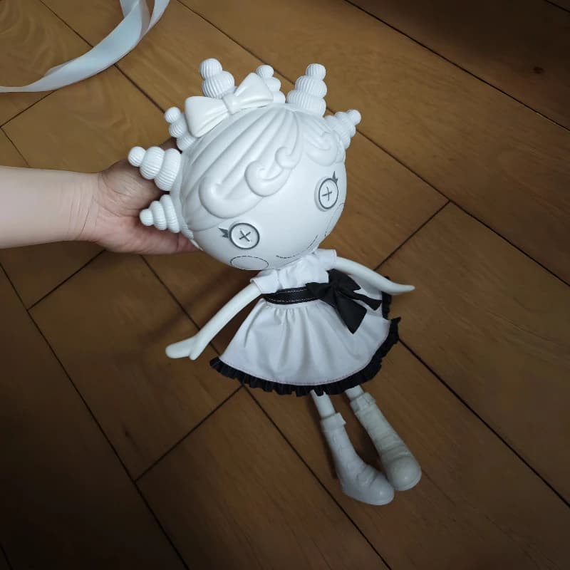 En stock, figurine originale authentique Lalalopsy blanche, peut être colorée, figurine de poupée Le
