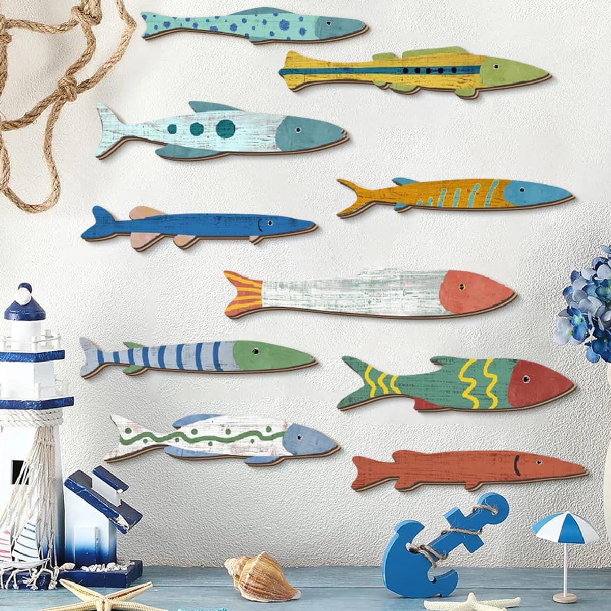 Décorations murales de poisson en bois peintes à la main colorées : ajoutez un charme d'éclaboussure