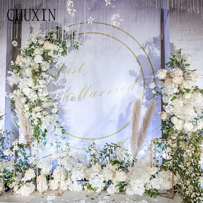 Fleurs de mariage dans divers styles, série blanche, jardin, décoration florale, hôtel, arches de mariage, matériaux de fond de festival