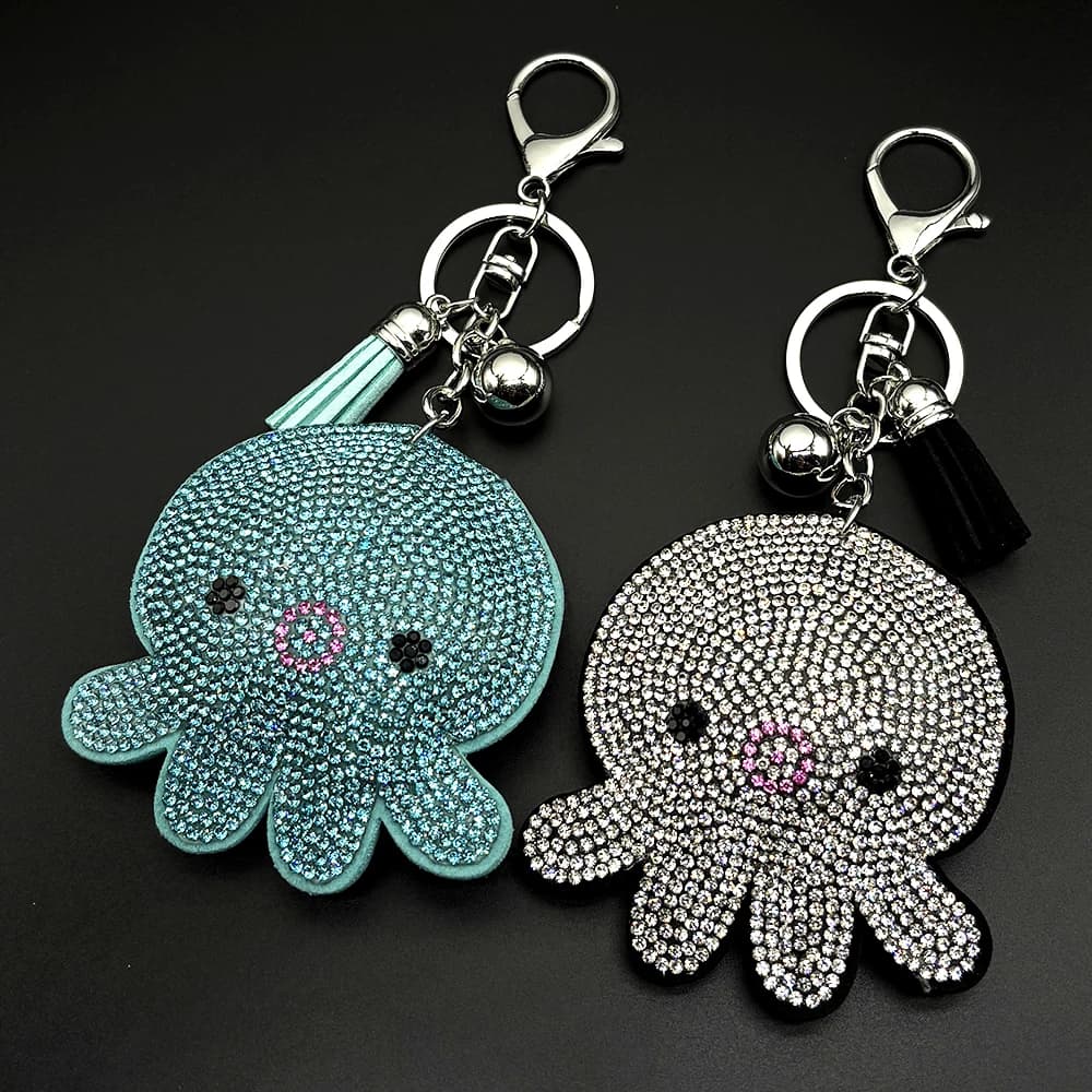 Porte-clés Pieuvre Mignonne pour Femmes et Filles, Breloque de Sac Scintillante avec Pompon, Anneau de Clé en Cristal Étincelant, Accessoire de Style Océan Adorable, Bijou Cadeau