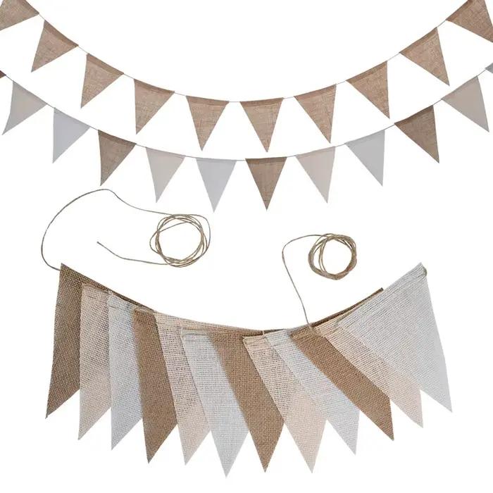 Drapeaux triangulaires en lin jute