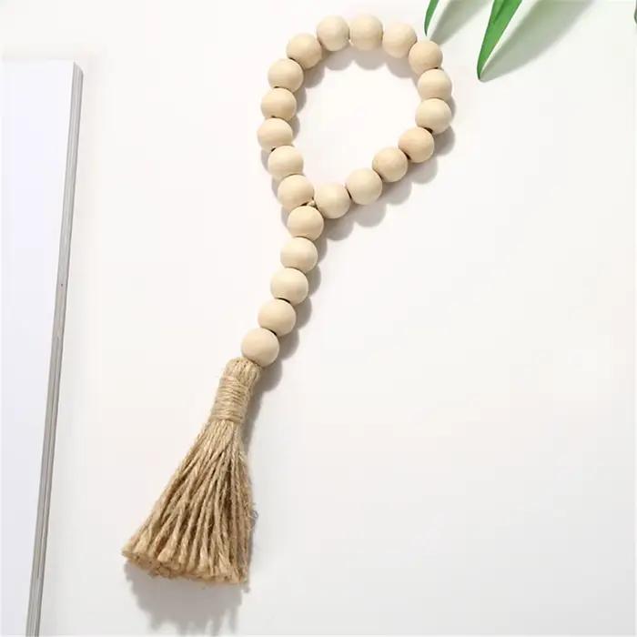 Guirxiété de perles de bois faite à la main pour la décoration de la maison de ferme