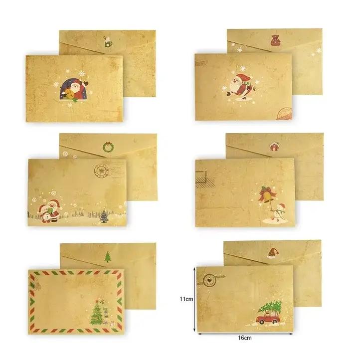 Ensemble d'enveloppes de papiers d'écriture de noël