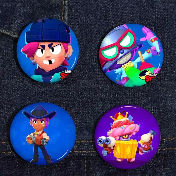 Badge en étain fait main 58 mm
