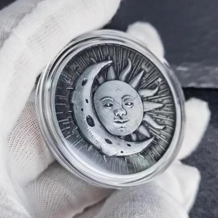 Pièce porte-bonheur Sun Moon Ouroboros