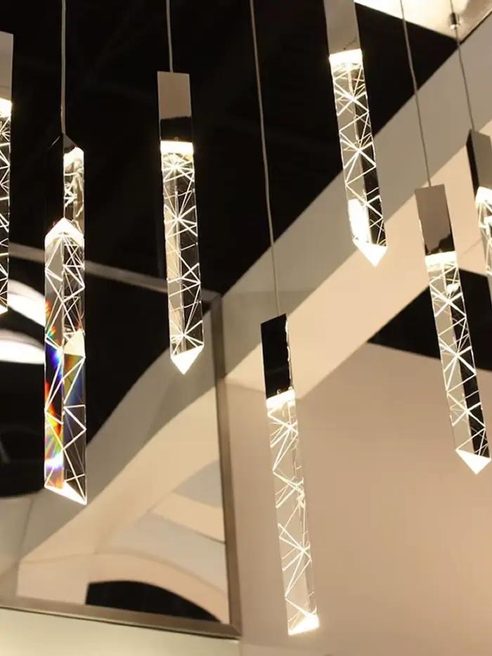 Plafonnier Led suspendu en cristal au design créatif