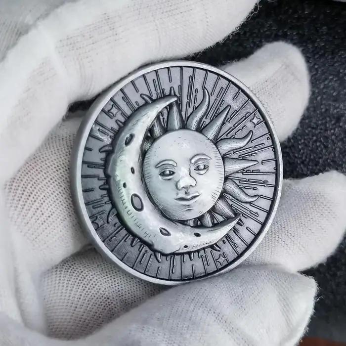 Pièce porte-bonheur Sun Moon Ouroboros
