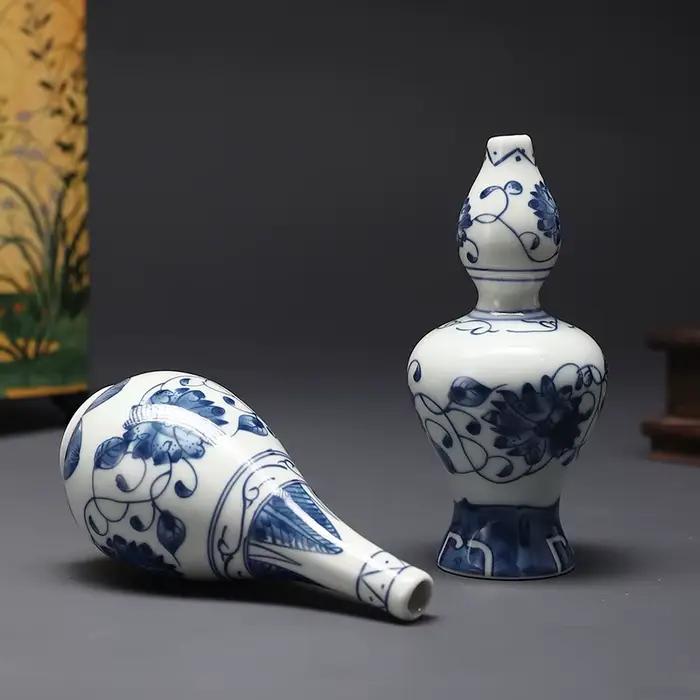 Petit Vase Vintage bleu et blanc