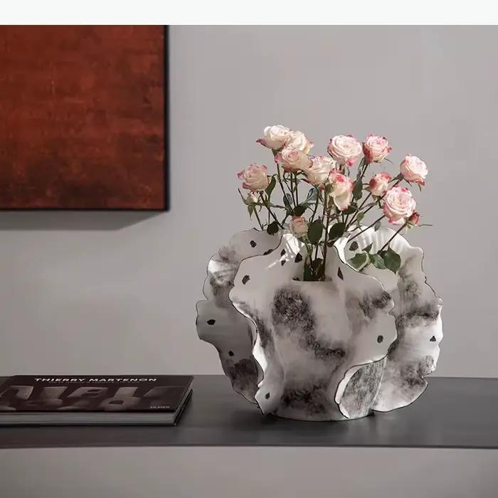 Vase en céramique avec ailes de papillon colorées, décoration de bureau, arrangement de fleurs, fleurs artificielles, vases floraux décoratifs, décoration moderne
