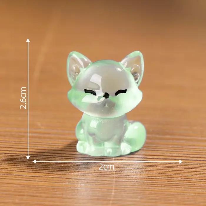 Figurines de renard lumineux en résine