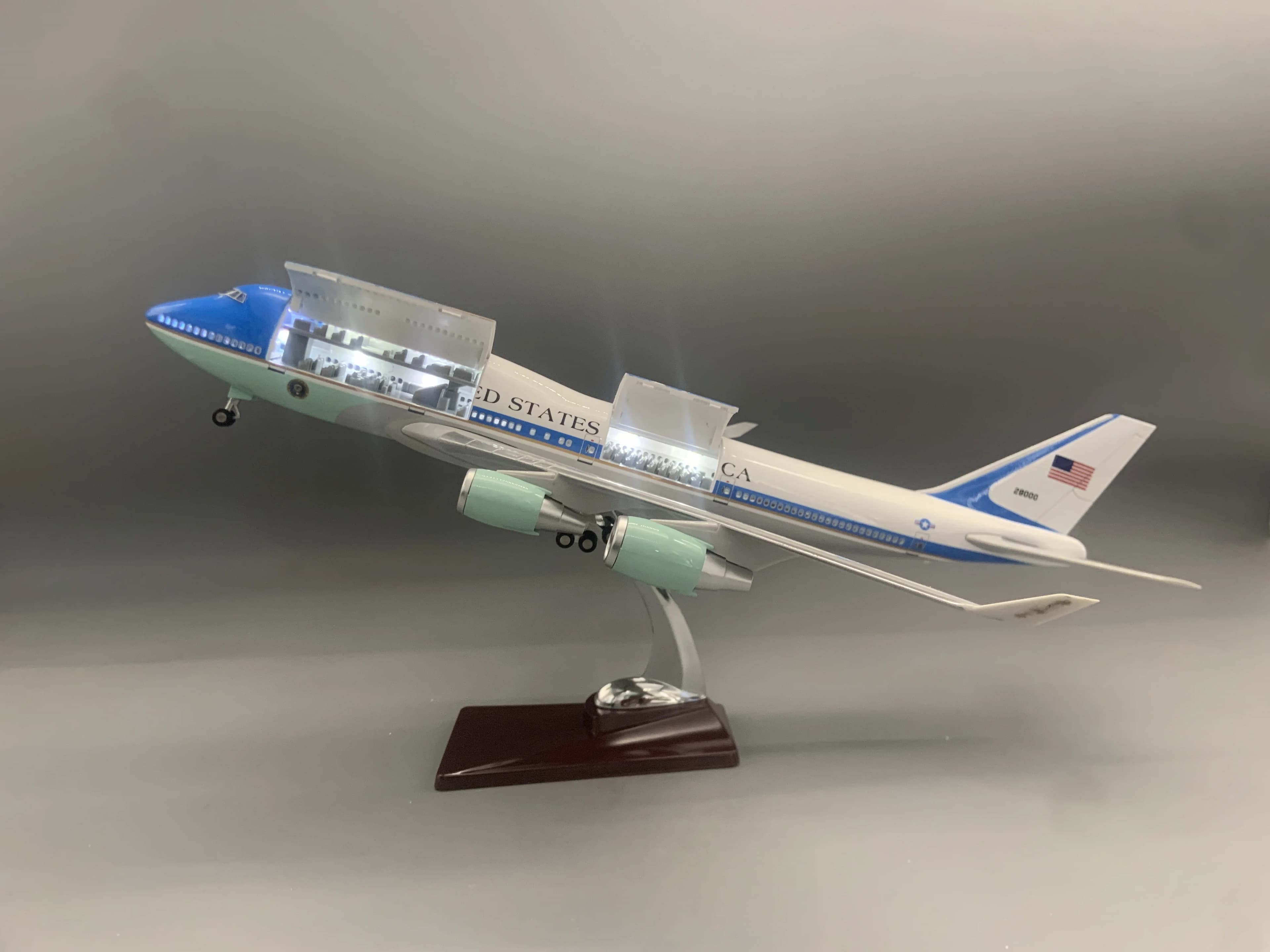 Modèle d'avion Air Force One B747 à l'échelle 1/130, en résine moulée sous pression, avec portes ouv