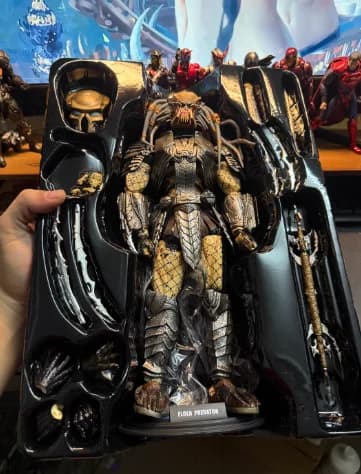 Série Predator à collectionner Hc - Collection de figurines articulées de cicatrice et de Ravager
