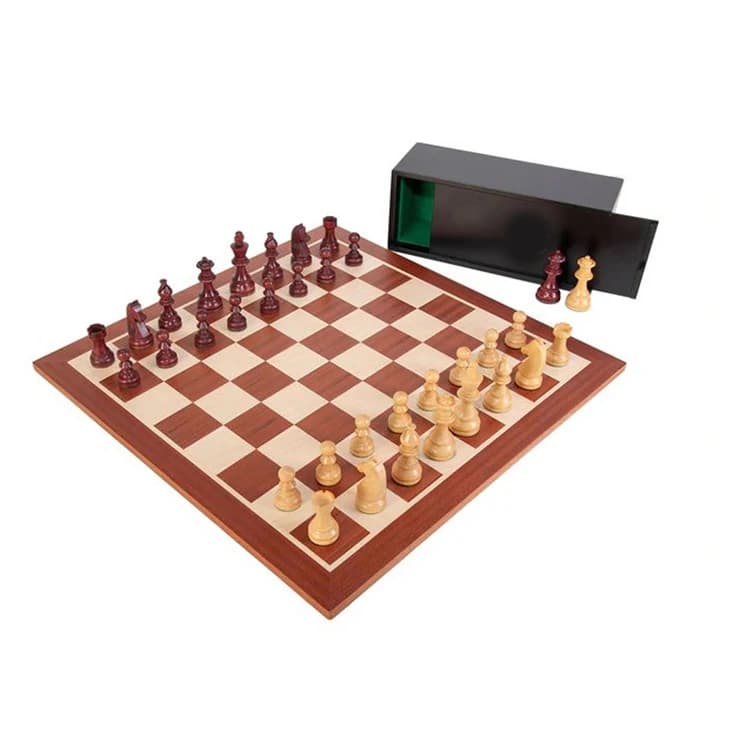 Jeu d'échecs pliable en bois, boîte à échecs et pièces noires et blanches en bois