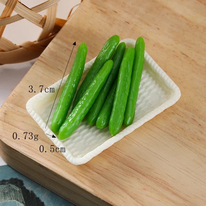 10 pièces Mini concombre légumes faux concombre maison de poupée scène de cuisine PVC Miniature nour