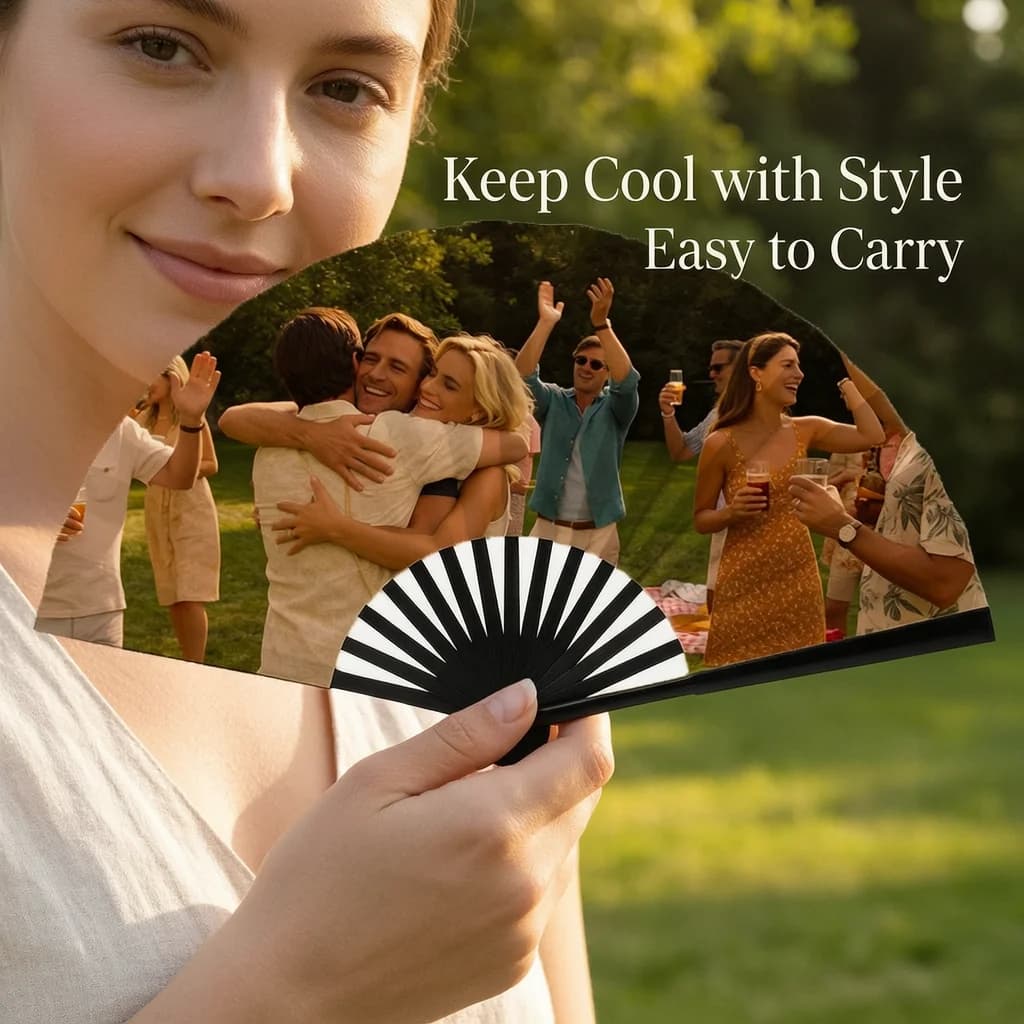 Ventilateurs personnalisables, pouvant être ornés de photos, de textes et de logos, sont des cadeaux idéaux pour les amis et les proches.