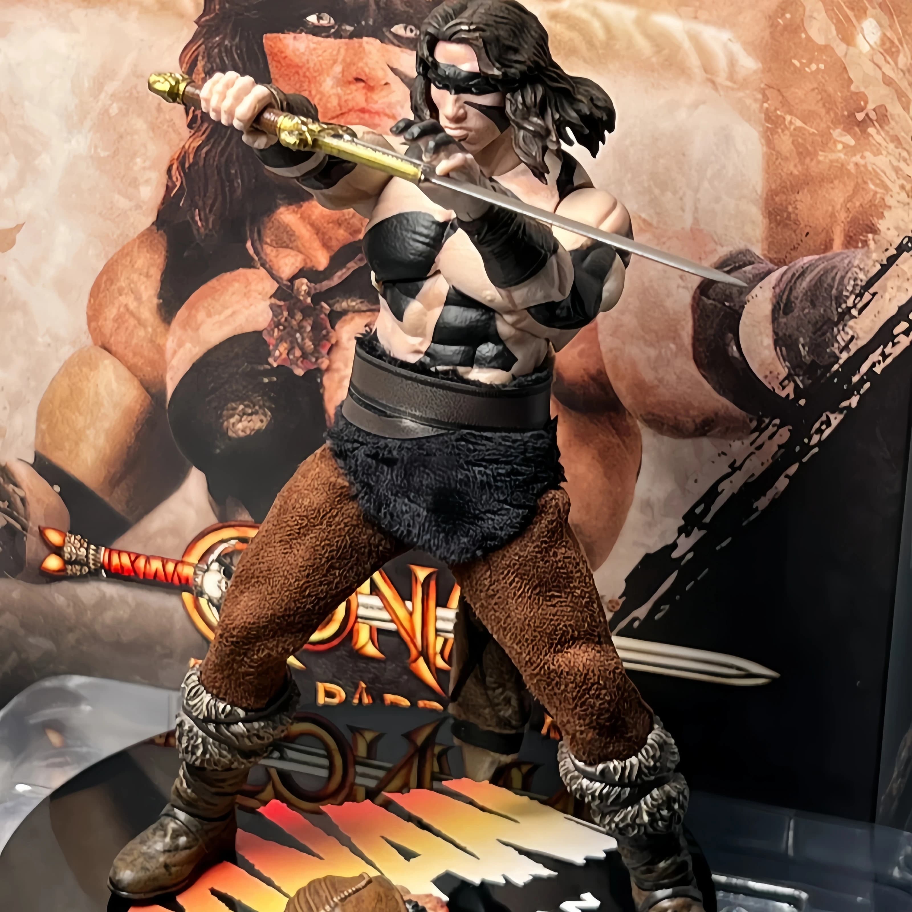 Figurine articulée authentique Mezco 1/12 Collective Conan The Barbarian War Paint Edition
